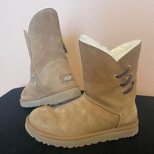 UGG Constantine Boots Size 10